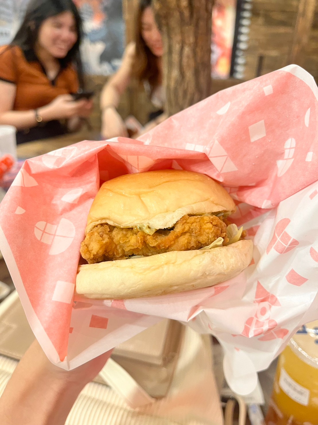 Honey tartar chicken burger